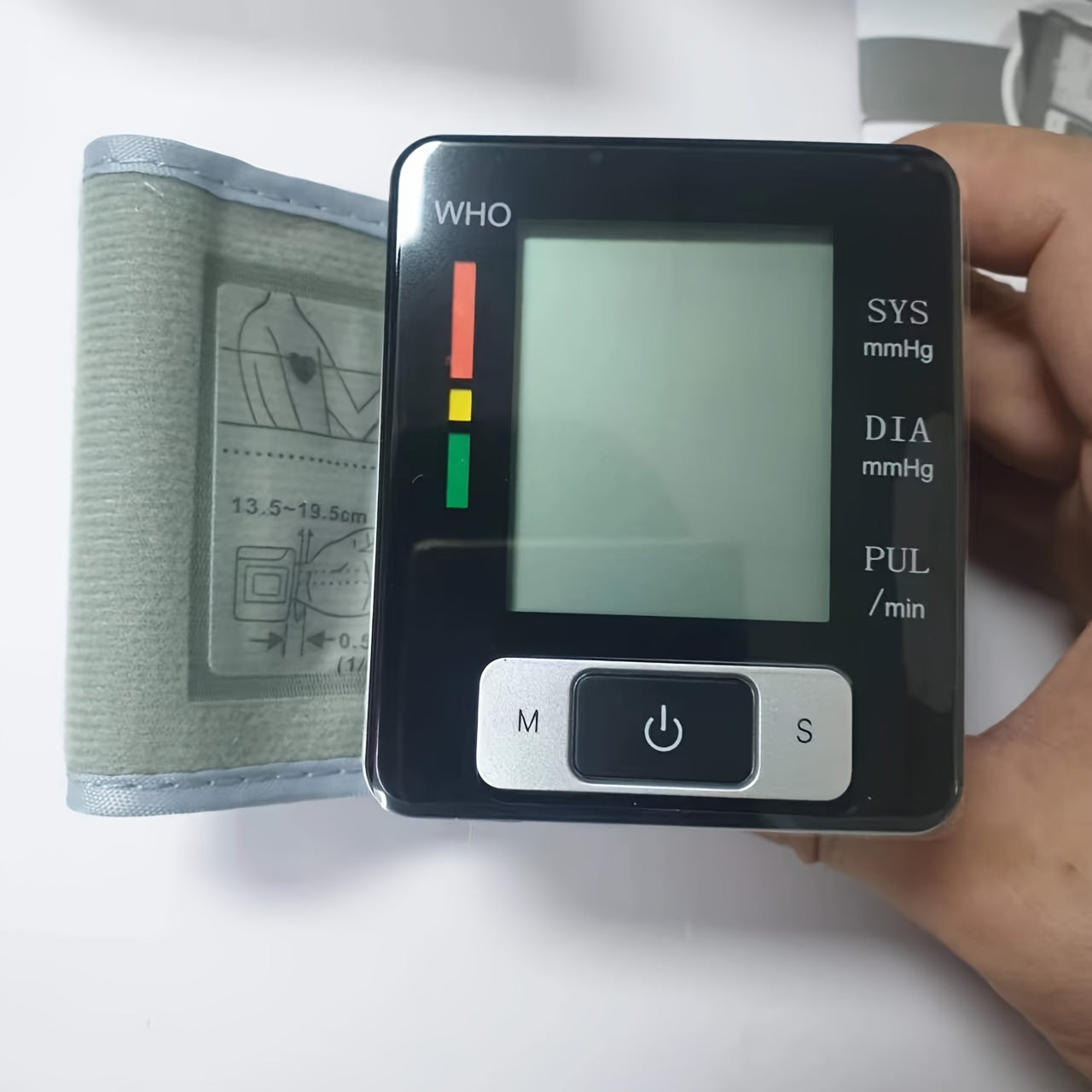 [Automatic Wrist BP Monitor] CHANG KUN Automatic Wrist BP Monitor for Adults - 1pc Digital Blood Pressure Cuff with Heart Rate Measurement, Memory Storage, Adjustable Cuff, Easy-to-Read LCD Display - Portable for Home/Travel Use, Ideal for Hypertension
